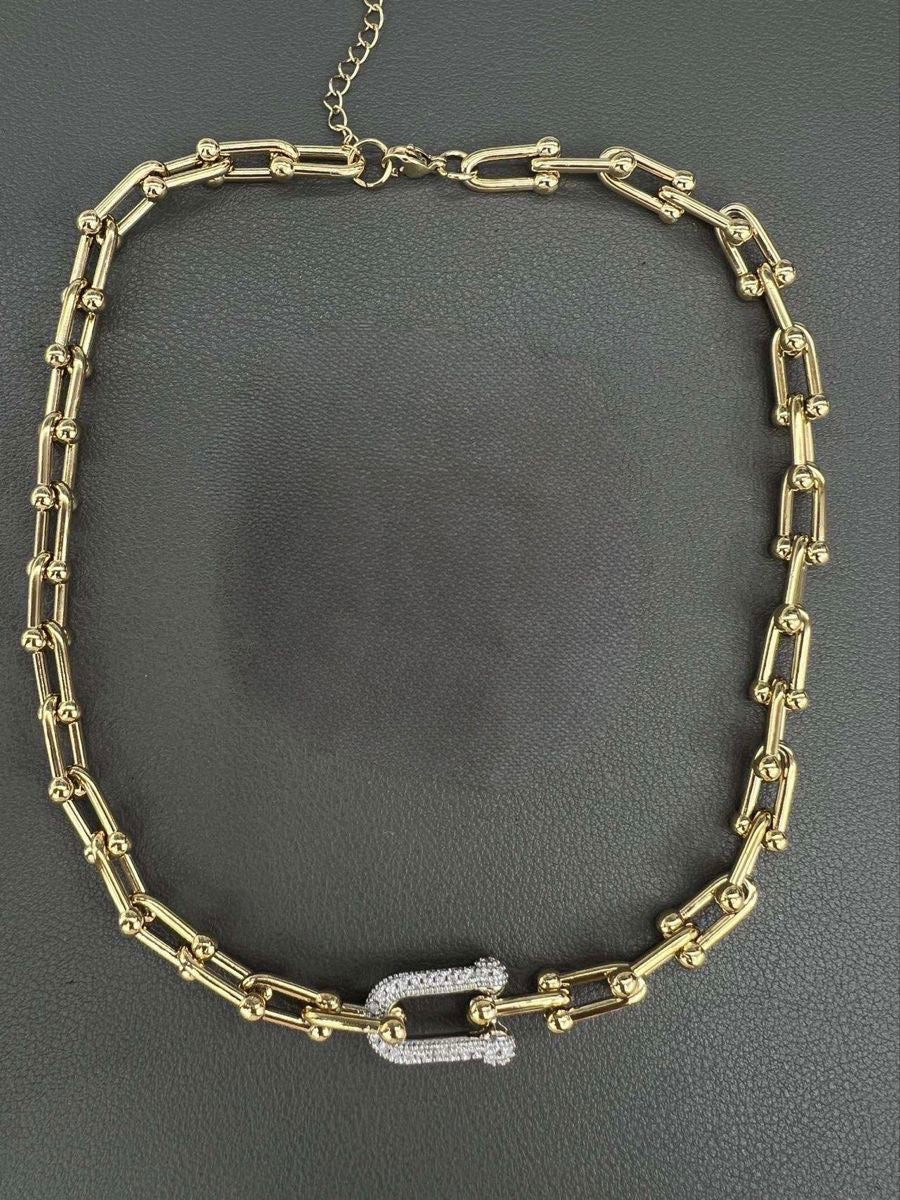 Necklace model 117