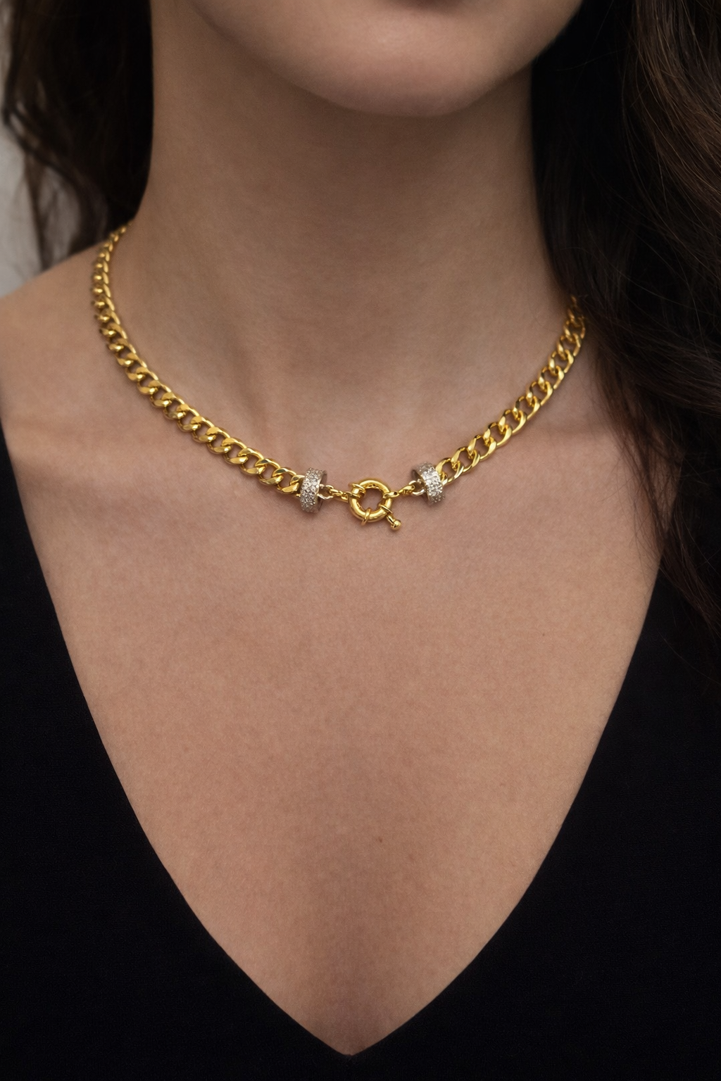 Necklace model 19
