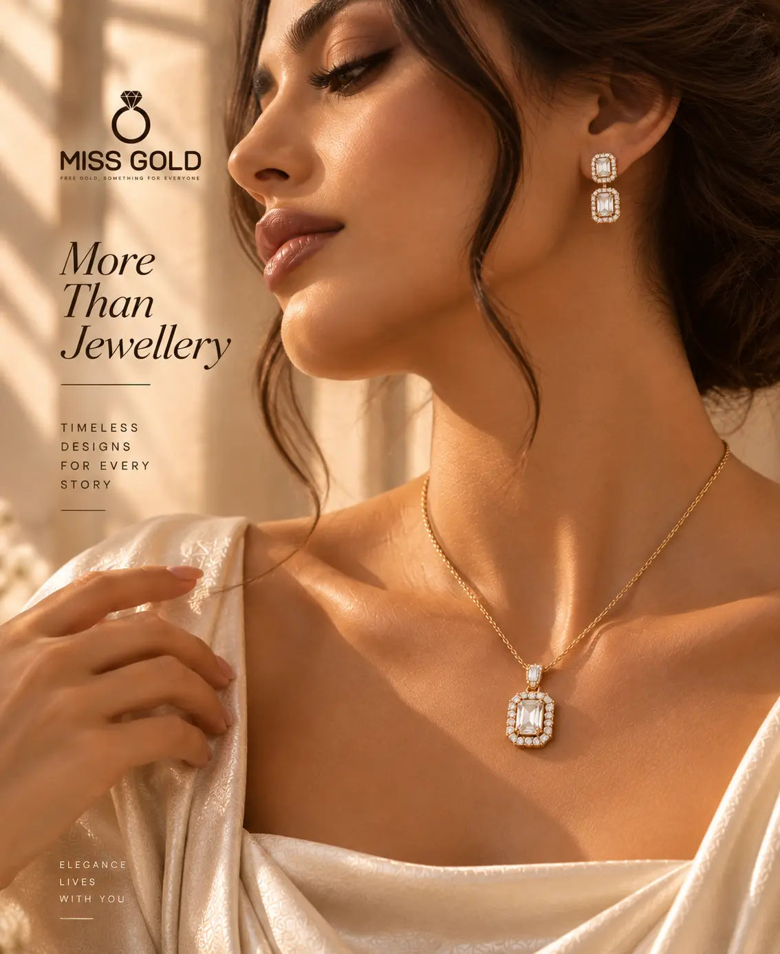 MISS GOLD neck profile jewellery editorial