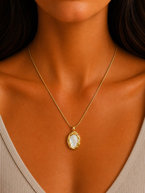 Necklace model 130