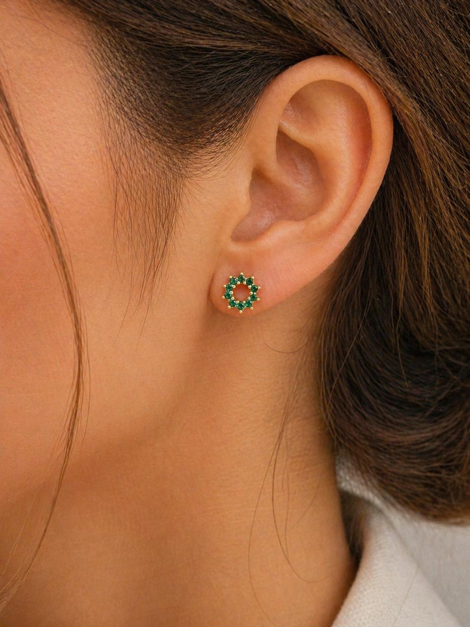 earring model 241