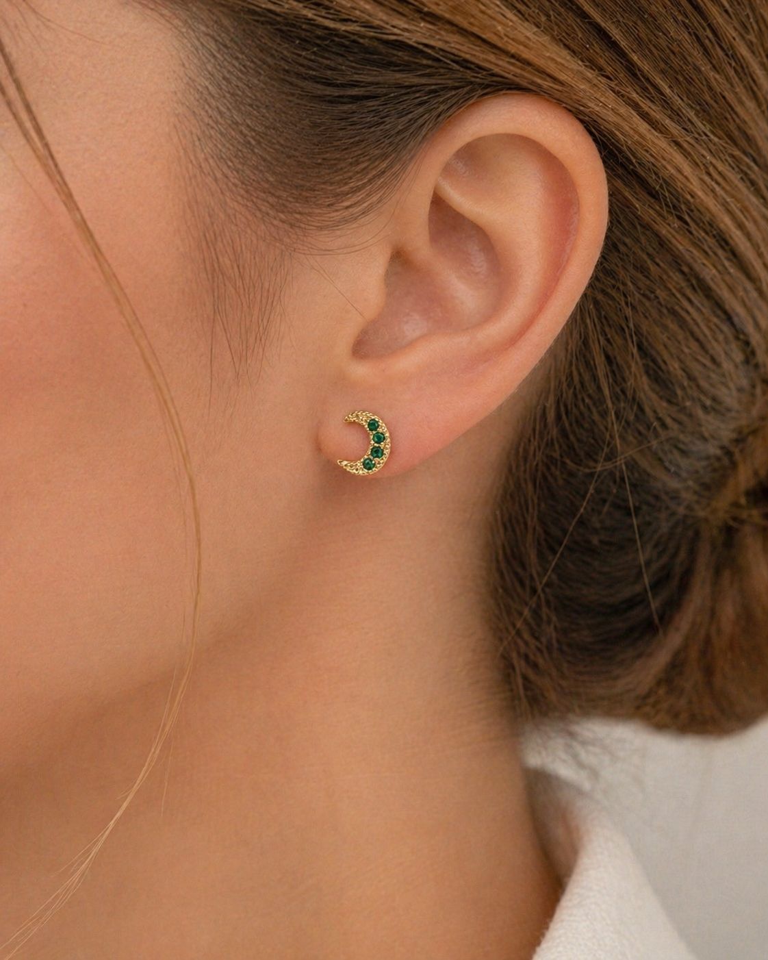 earring model 257