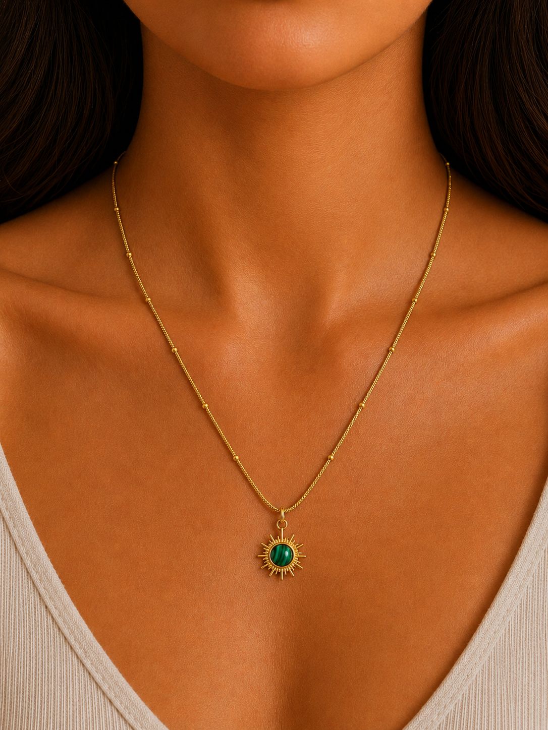 Necklace model 221