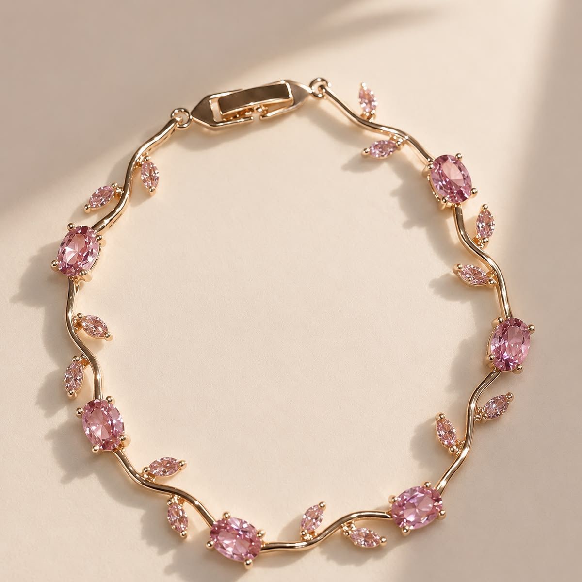 bracelet model 165