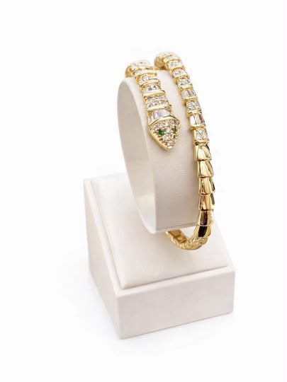 bracelet model 184