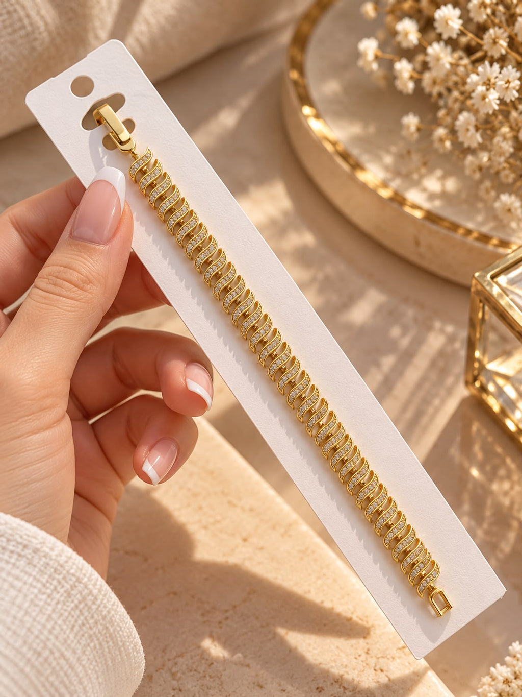 bracelet model 194