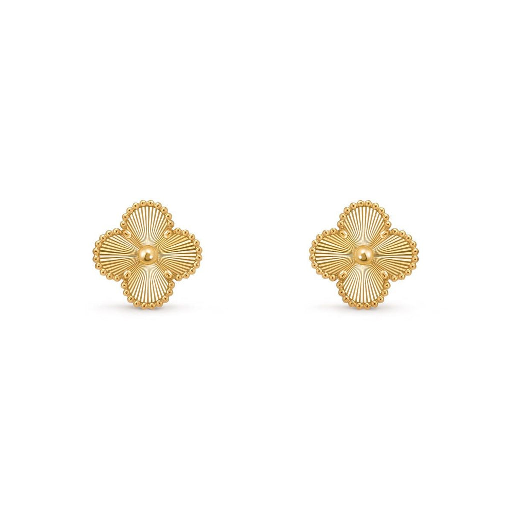 earring model 368